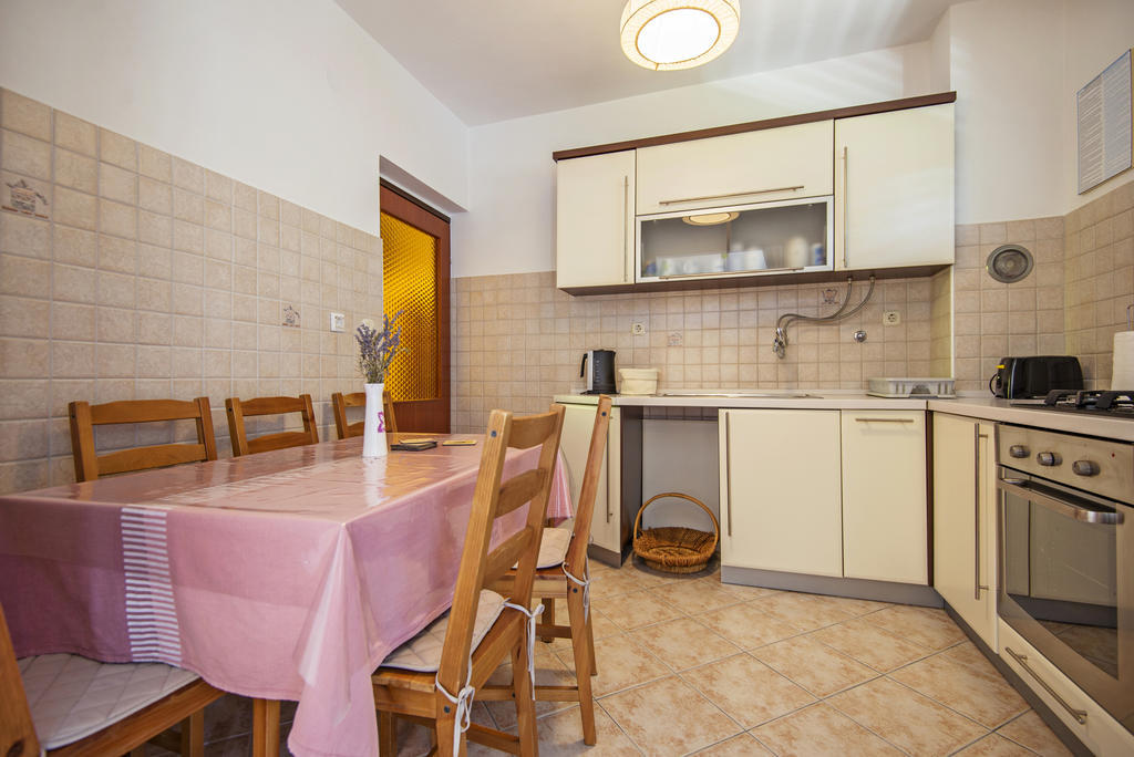 Apartments Petrcane Welcome 部屋 写真